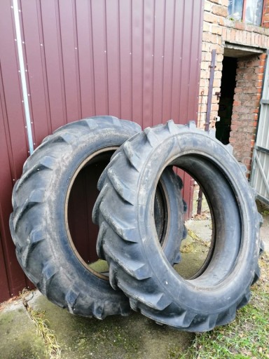 Zdjęcie oferty: Opony z dętkami Massey Ferguson 255