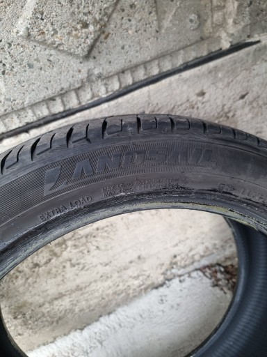 Zdjęcie oferty: Opony 245/45 R19