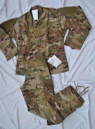 Zdjęcie oferty: scorpion multicam mundur kontrakt us SMALL SHORT