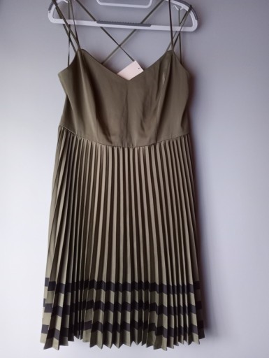 Zdjęcie oferty: Orsay. Sukienka plisowana rozm. 42