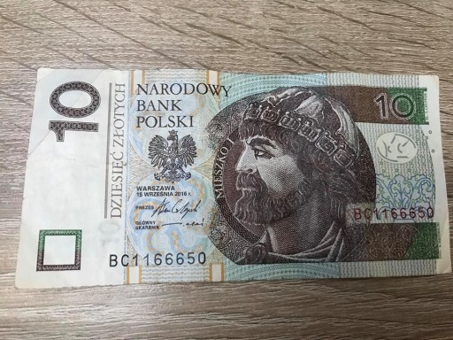 Zdjęcie oferty: Banknot 10zł seria 666 2016r.