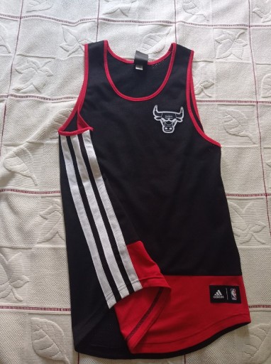 Zdjęcie oferty: Chicago Bulls adidas vintage rozmiar M