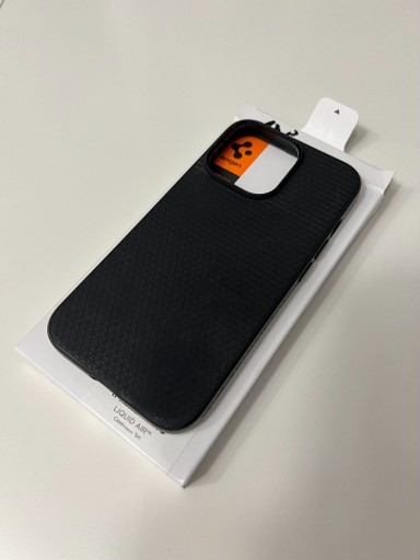 Zdjęcie oferty: Etui Spigen Liquid Air iPhone 13 Pro, czarne