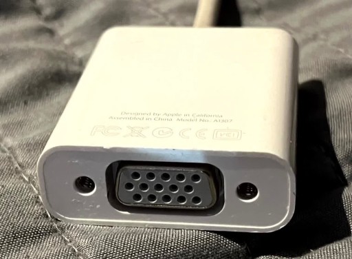 Zdjęcie oferty: Apple przejściówka Mini DisplayPort - VGA Oryginał