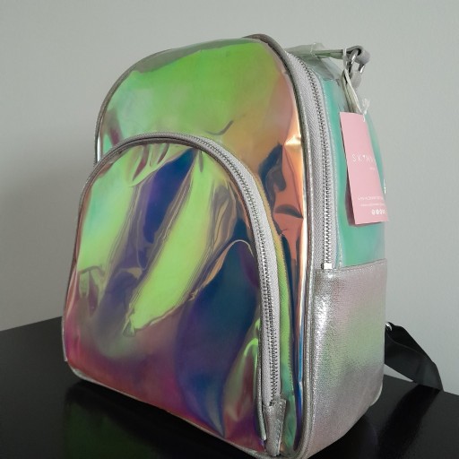 Zdjęcie oferty: plecak firmy SkinnyDip, holograficzny, dziewczęcy