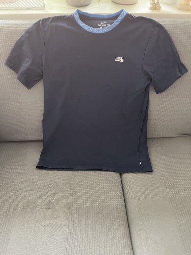 Zdjęcie oferty: Koszulka T-shirt Nike SB M granatowa
