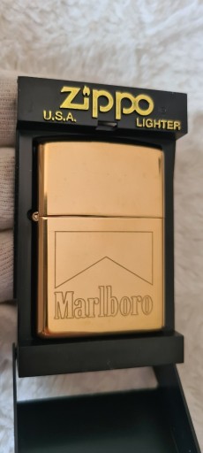 Zdjęcie oferty: Zapalniczka Zippo Marlboro Brass XVI