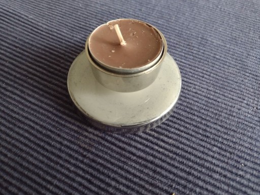 Zdjęcie oferty: Świeczniki tealight srebrne z podstawą