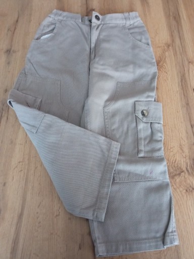Zdjęcie oferty: Spodnie  jeansy chłopięce 110