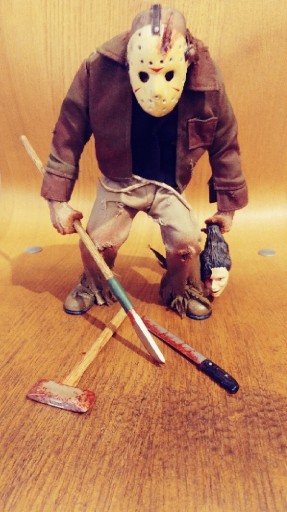 Zdjęcie oferty: Figurka MEZCO Jason Voorhees Friday the 13th.