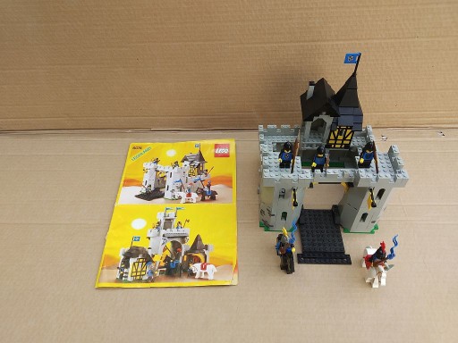 Zdjęcie oferty: Lego 6074 Black Falcon's Fortress