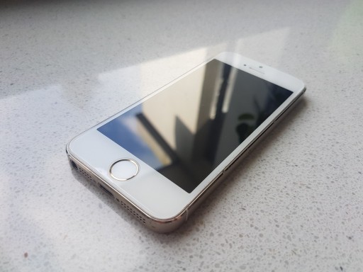 Zdjęcie oferty: iPhone 5s 16 Gb Gold bez blokady iCloud