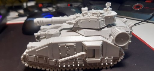 Zdjęcie oferty: Leman Russ Warhammer 40k