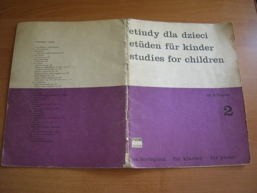 Zdjęcie oferty: S Raube Etiudy dla dzieci na fortepian 2 nuty 1990