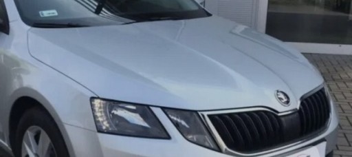 Zdjęcie oferty: Skoda octavia III lift la7w maska  idealna 