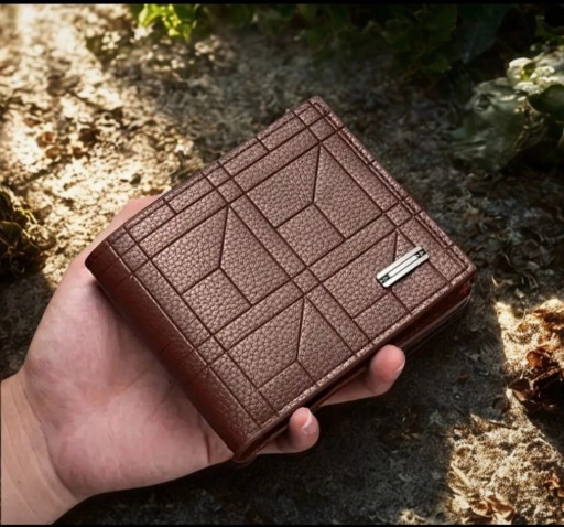 Zdjęcie oferty: Elegancki portfel męski z szykownej skóry ekologicznej 