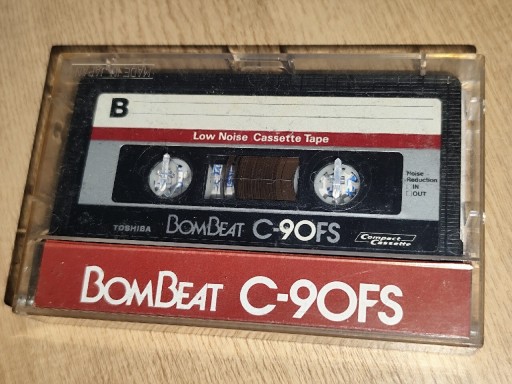 Zdjęcie oferty: Kaseta Toshiba BomBeat C-90FS - 90  minut   japonska