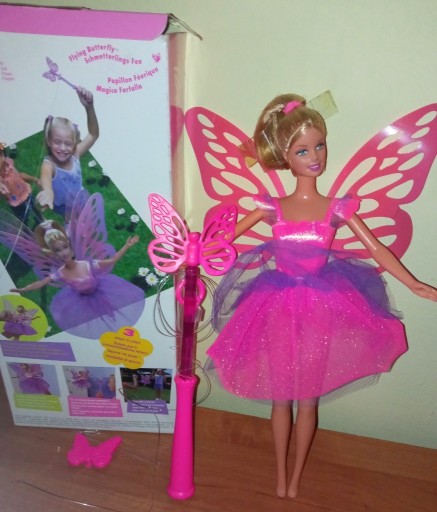 Zdjęcie oferty: Lalka Barbie Flying Butterfly 2000 Mattel