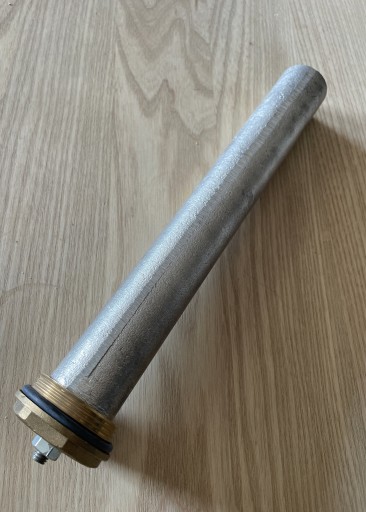 Zdjęcie oferty: Anoda magnezowa 6/4" 38 x 285 mm na 200 - 300 l