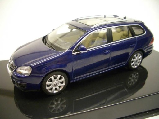 Zdjęcie oferty: 1:43 Volkswagen Golf V Variant AUTOArt