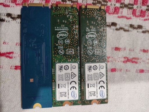 Zdjęcie oferty: Trzy dyski SSD nvme 256 GB każdy nie testowane 