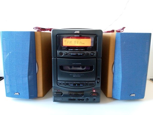 Zdjęcie oferty: Miniwieża JVC UX-T1 - CD, Tape, Radio, Aux