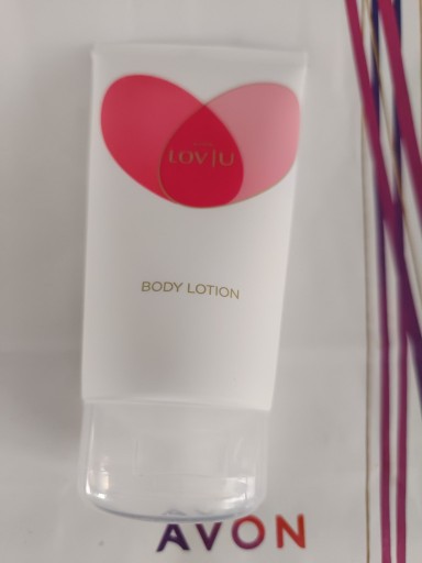 Zdjęcie oferty: Balsam do ciała Avon LovU 