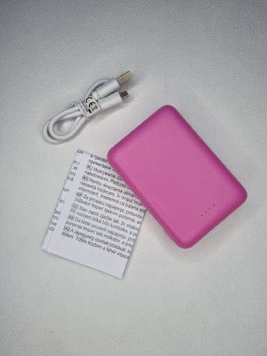 Zdjęcie oferty: Powerbank różowy 4300 mAh USB microUSB na prezent 