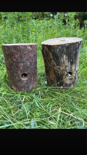 Zdjęcie oferty: Komplet 2 świec antykomarowych w pniu naturalne drewno, zapach citronelli