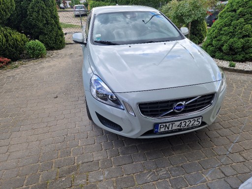 Zdjęcie oferty: VOLVO S-60 1,6 D 115 km