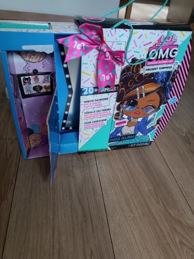 Zdjęcie oferty: Lol OMG Miss Glam 