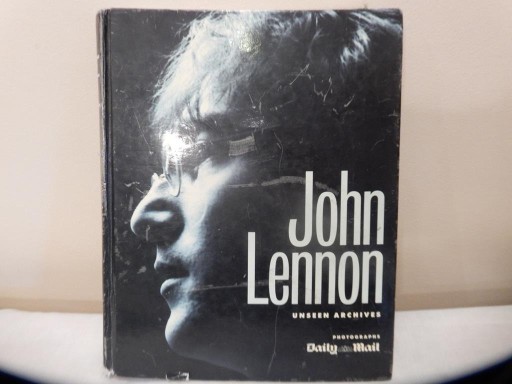Zdjęcie oferty: John Lennon : unseen archives 