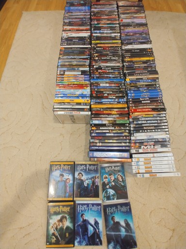 Zdjęcie oferty: Kolekcja filmów DVD + VCD 