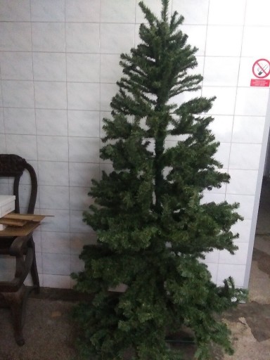 Zdjęcie oferty: Choinka świerk 220cm