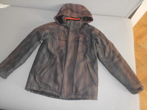 Zdjęcie oferty: Kurtka zimowa, narciarska r. 152, marki Killtec, z kapturem, chłopięca