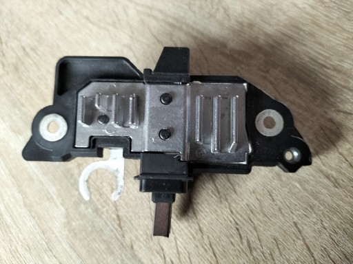 Zdjęcie oferty: RIDEX regulator Renault Peugeot Citroen