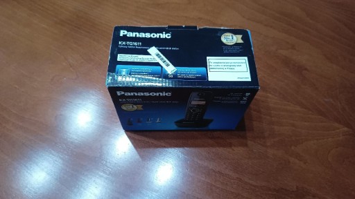 Zdjęcie oferty: Telefon stacjonarny Panasonic kx-tg1611