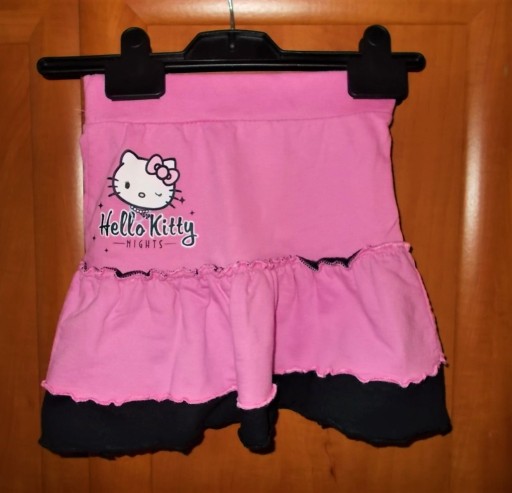 Zdjęcie oferty: Śliczna spódniczka Hello Kitty , 104