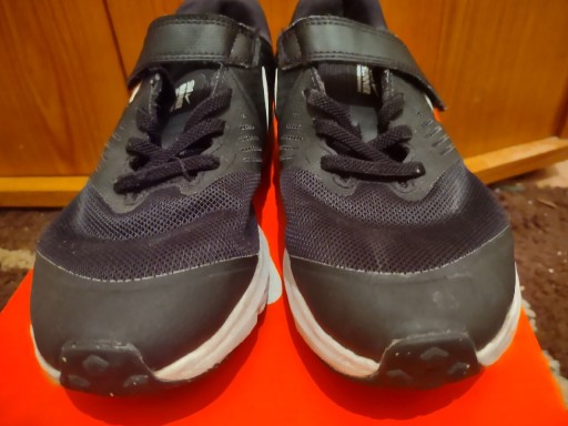 Zdjęcie oferty: Nike 33,5 - 21 cm.