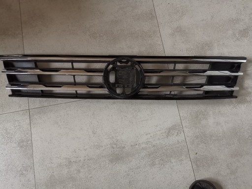 Zdjęcie oferty: VW tiguan 5NN853653 atrapa grill chrom