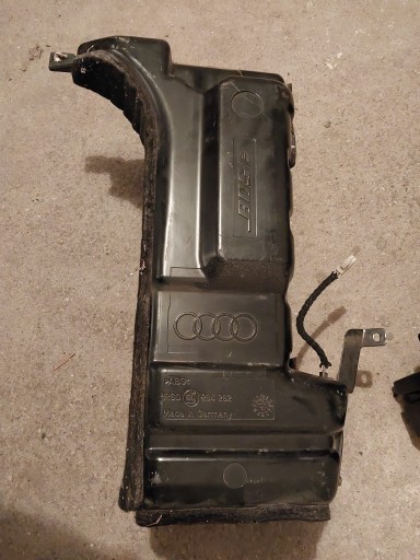 Zdjęcie oferty: Audi A6 C5 Subwoofer BOSE Avant Kombi OE