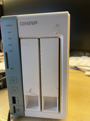Zdjęcie oferty: Nas QNAP TS251A 4GB RAM dyski 2x2TB