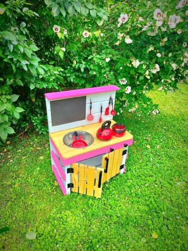 Zdjęcie oferty: Kuchnia błotna drewniany plac zabaw dla dzieci 2+
