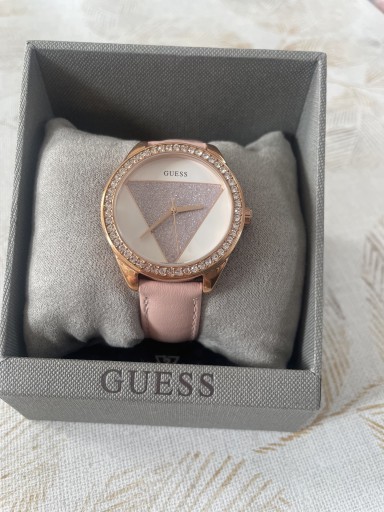 Zdjęcie oferty: Zegarek Guess damski 