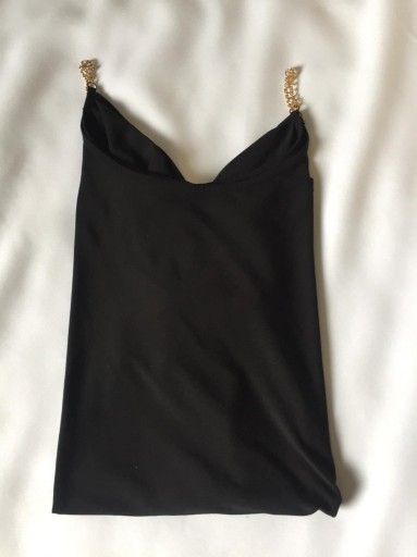 Zdjęcie oferty: Atmosphere. Letnia bluzka ze złotymi łańcuszkami na ramionach