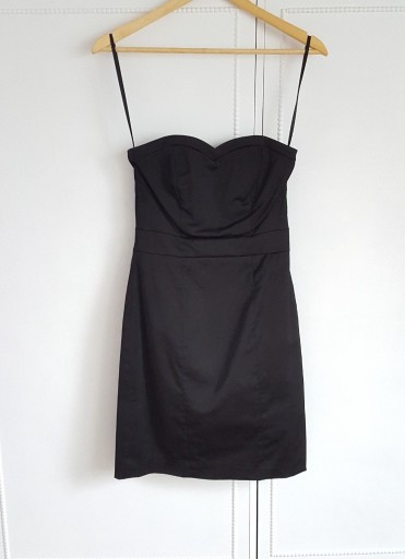 Zdjęcie oferty: Sukienka mini H&M 34 XS mała czarna satynowa gorse