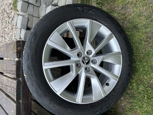 Zdjęcie oferty: Koła aluminiowe Skoda Kamiq 658601025D