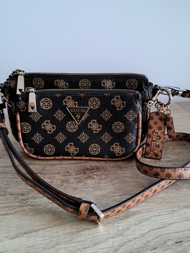 Zdjęcie oferty: Torebka guess 2w1