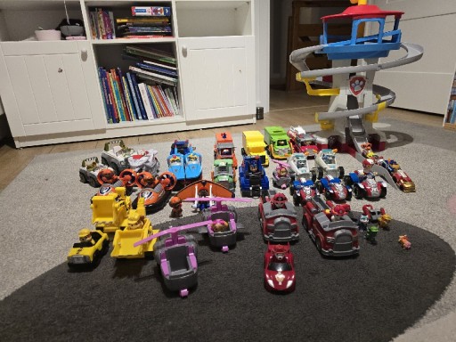 Zdjęcie oferty: Mega zestaw psi patrol. Pojazdy, baza, patrolowiec