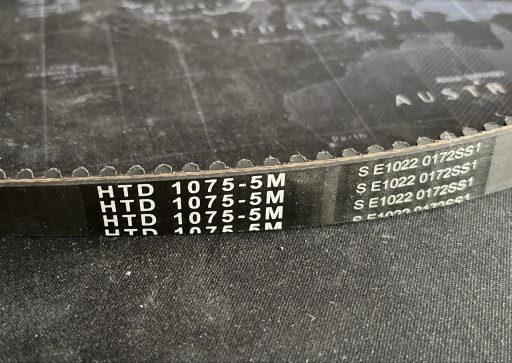Zdjęcie oferty: Pasek zębaty HTD 1075-5M 15mm